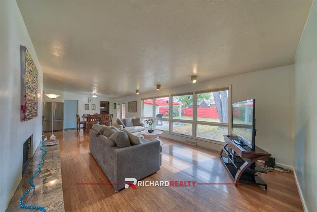 525 College Dr — photo 6 of 33