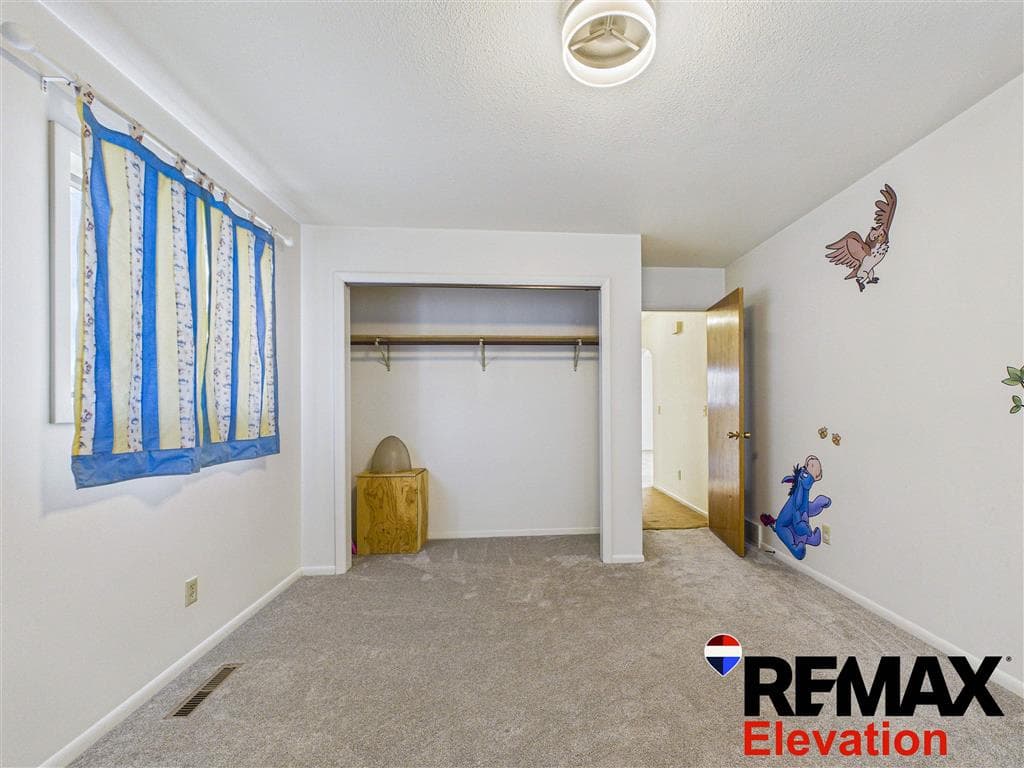 208 N 4th Ave — photo 23 of 31