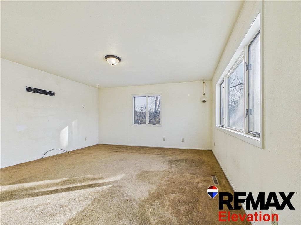 208 N 4th Ave — photo 10 of 31