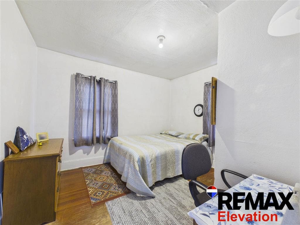 225 4th Ave N — photo 18 of 38