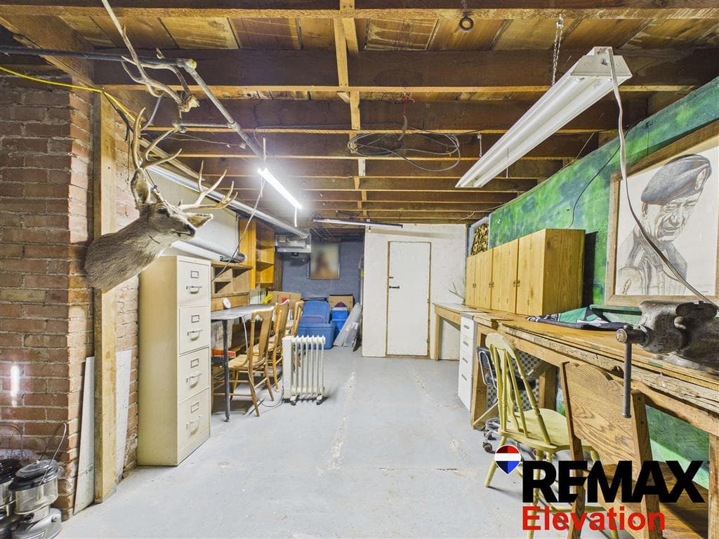 225 4th Ave N — photo 28 of 38