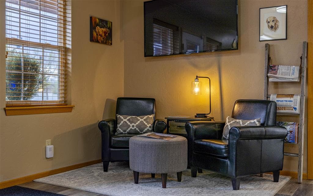 802 Canyon Ave — photo 11 of 26