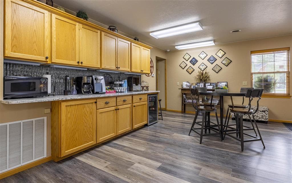 802 Canyon Ave — photo 13 of 26