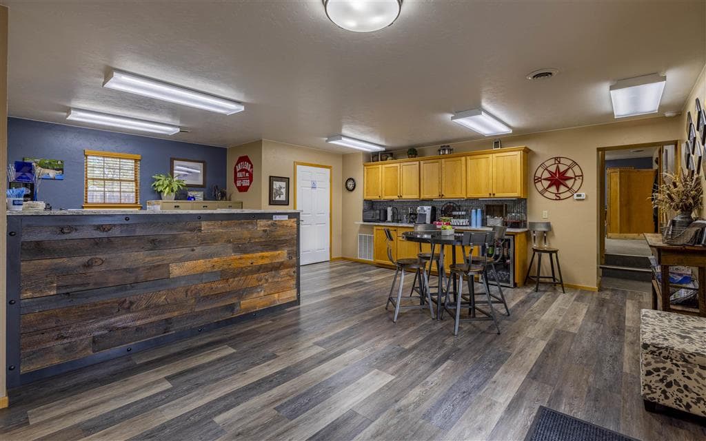 802 Canyon Ave — photo 14 of 26