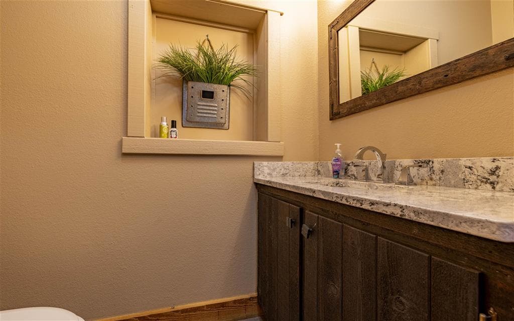 802 Canyon Ave — photo 24 of 26