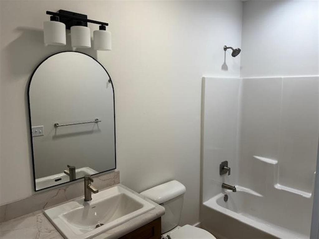 162 Robin Rd — photo 16 of 25