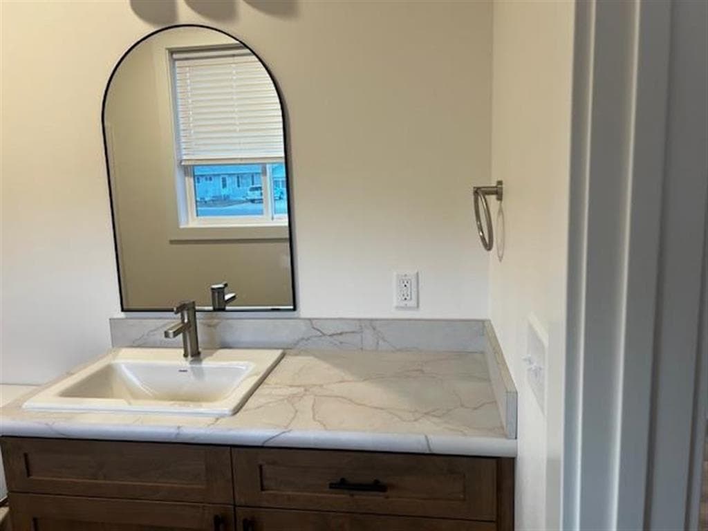 162 Robin Rd — photo 21 of 25