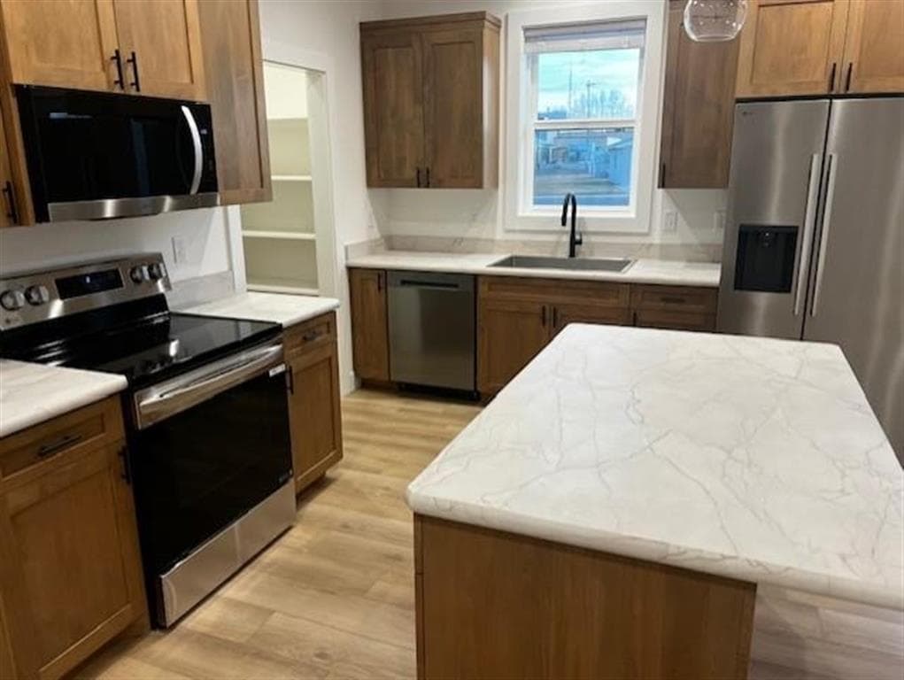 162 Robin Rd — photo 10 of 25