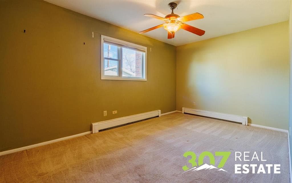 1313 Meadow Ln Ave — photo 14 of 25