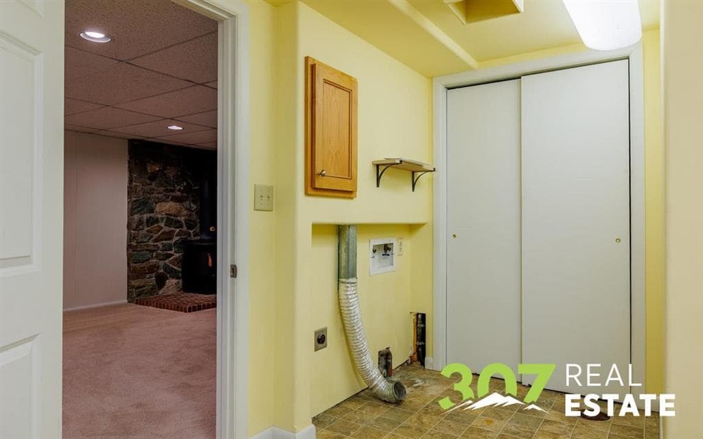 1313 Meadow Ln Ave — photo 20 of 25