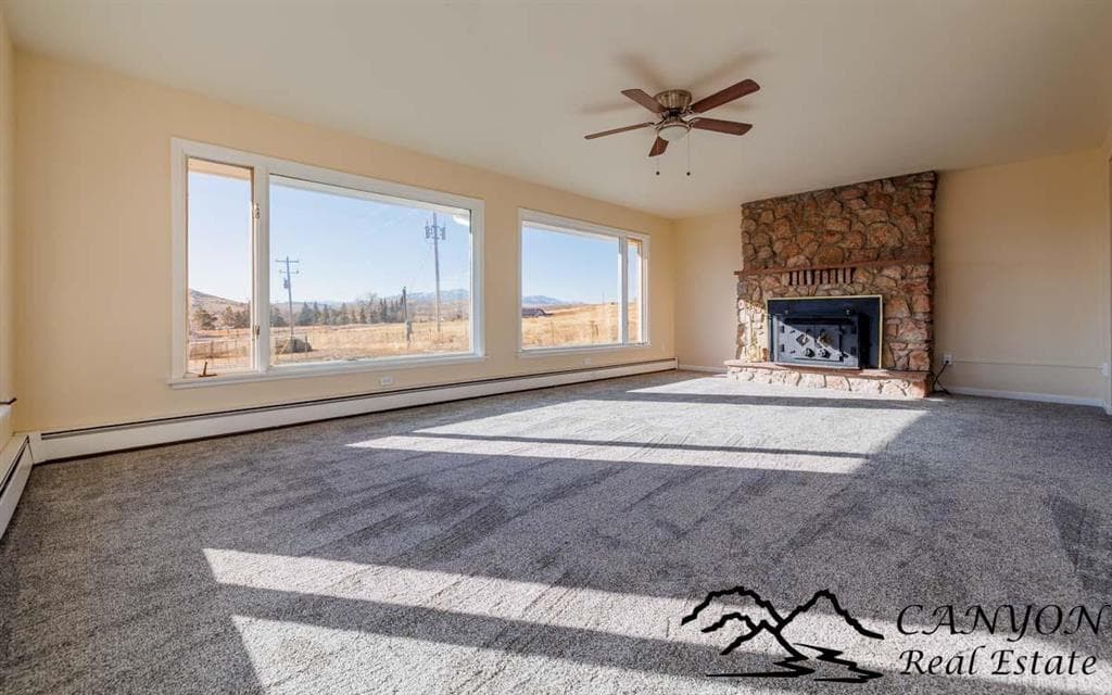 17 Arrow Ave — photo 3 of 25