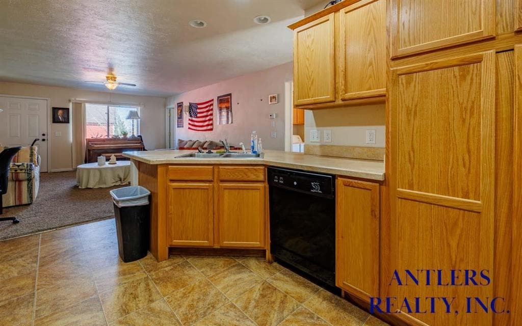 2931 Marlisa Ln — photo 6 of 14