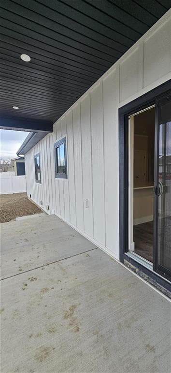 2801 Skyview Ln — photo 2 of 19