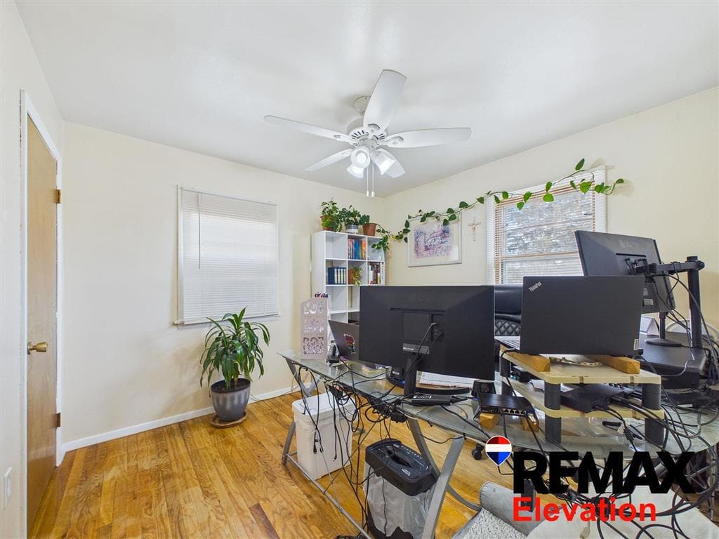 569 S Ferris St — photo 12 of 25