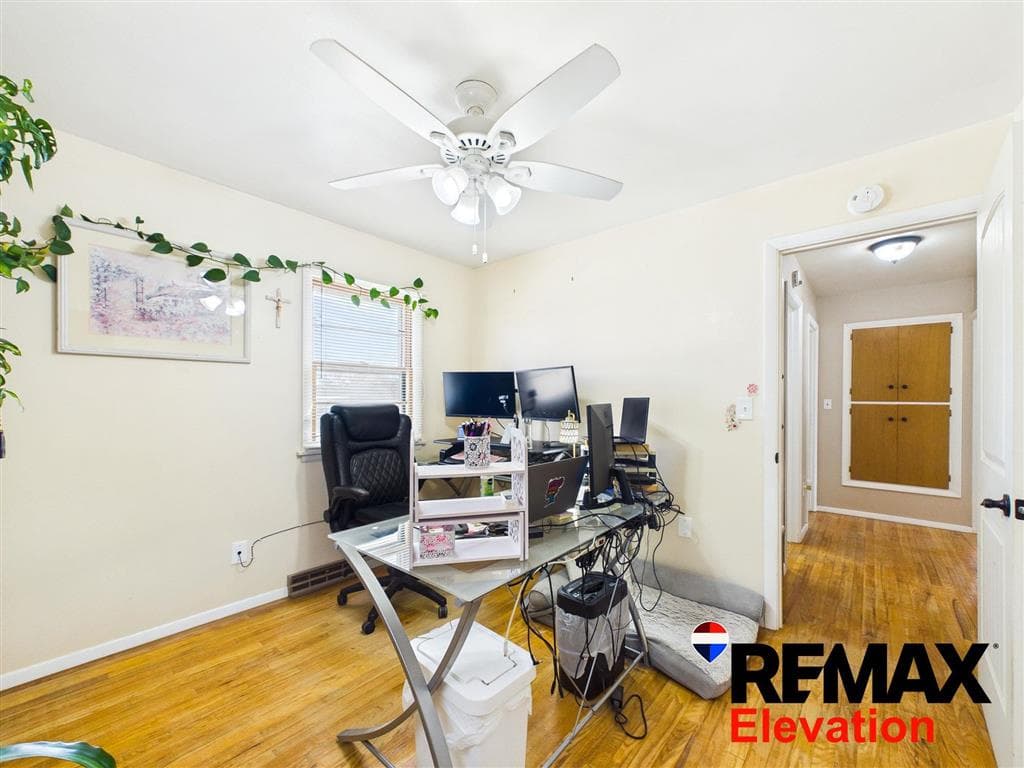 569 S Ferris St — photo 14 of 25