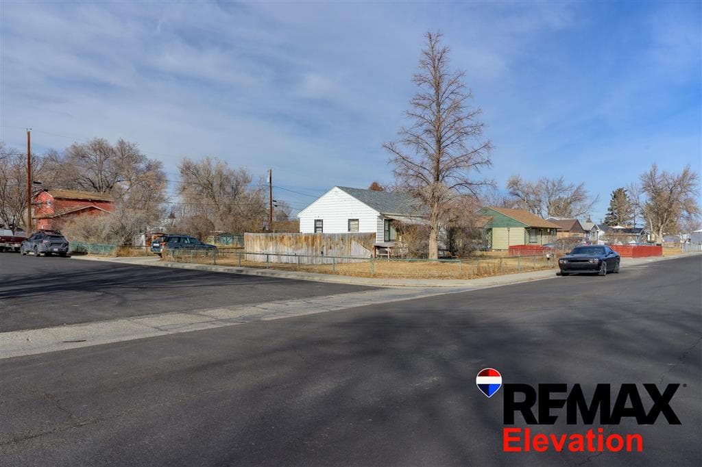 380 S Evarts St — photo 20 of 25