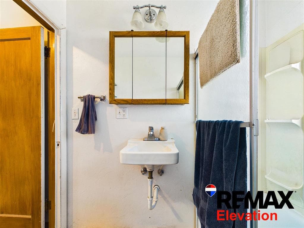 380 S Evarts St — photo 9 of 25