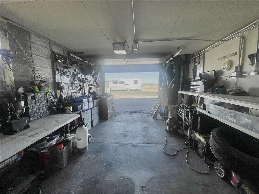 3002 Sheridan Ave — photo 17 of 20