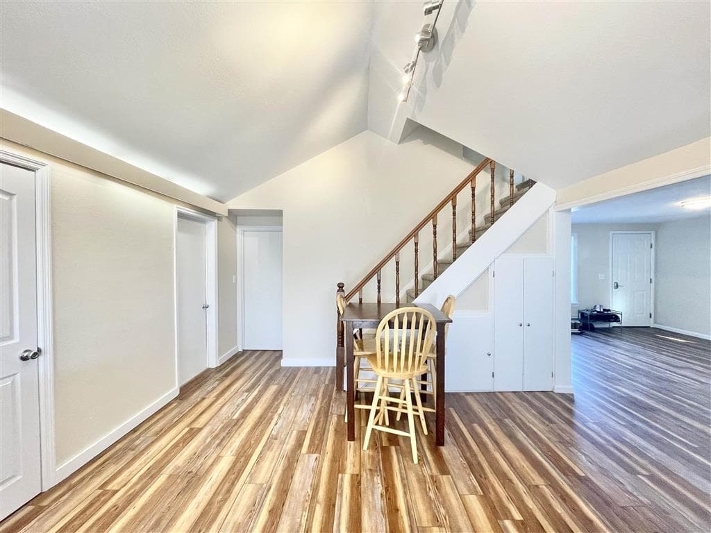 3002 Sheridan Ave — photo 5 of 20