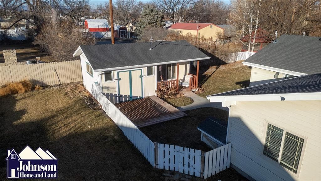 141 E 6th Ave — photo 2 of 14