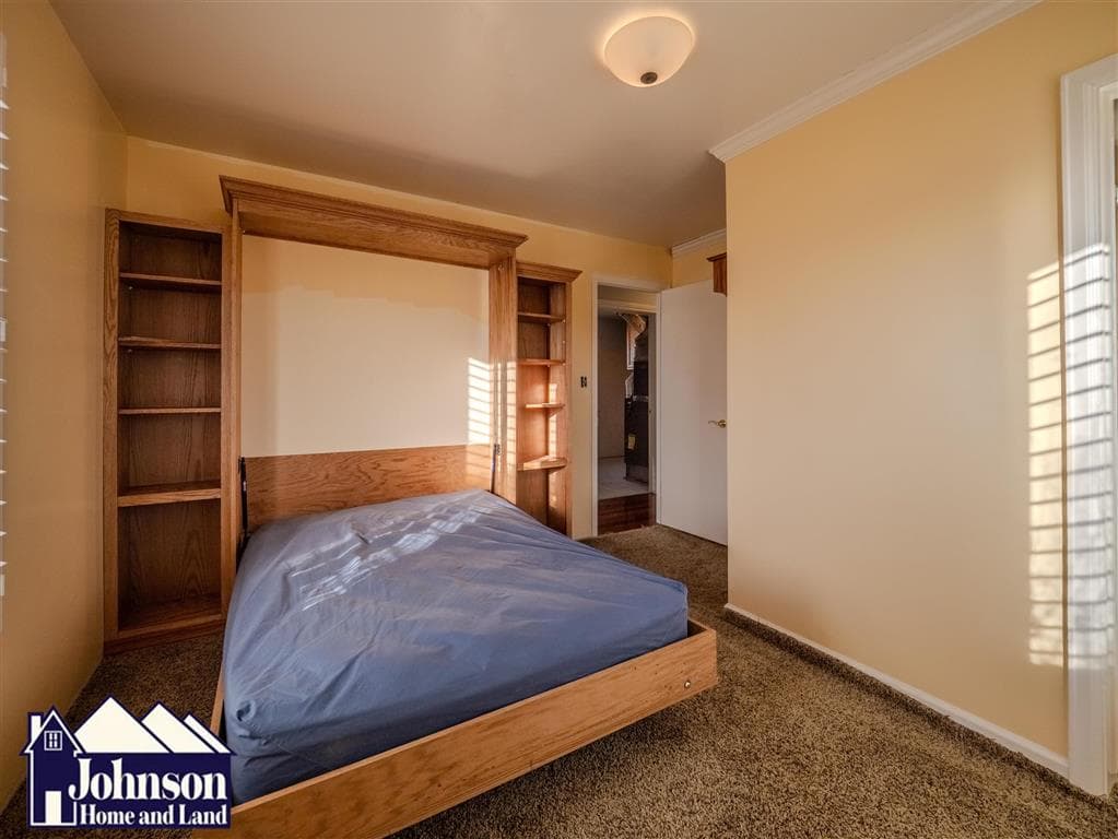 141 E 6th Ave — photo 3 of 14