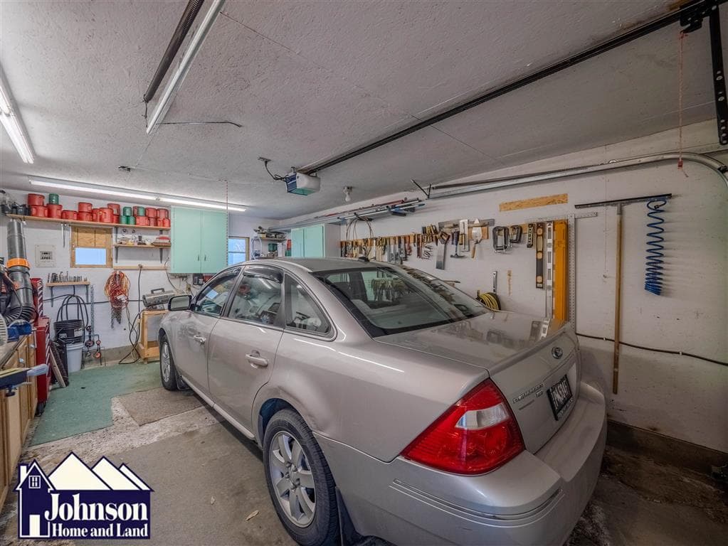 478 E 3rd — photo 16 of 19