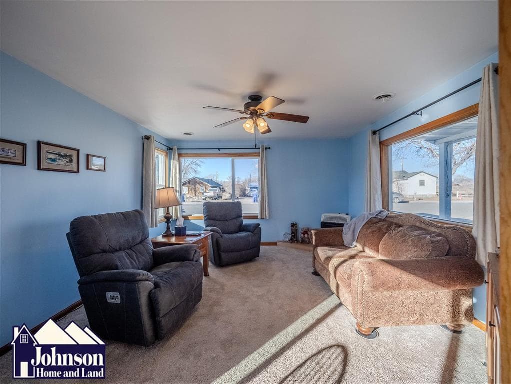 478 E 3rd — photo 6 of 19