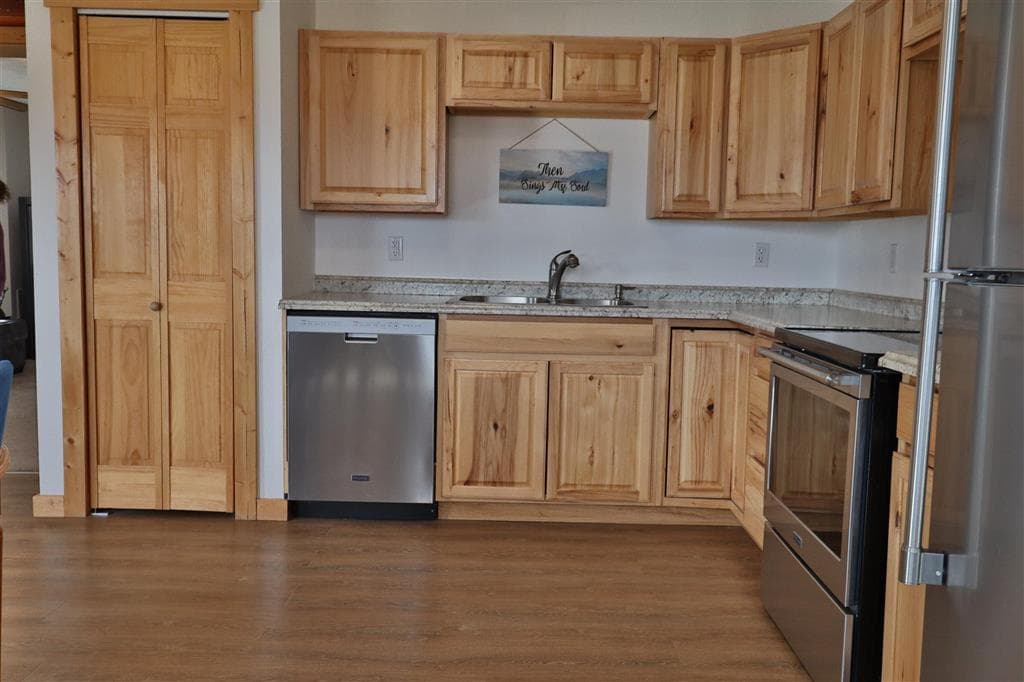 18 Rock Creek Rd — photo 11 of 25