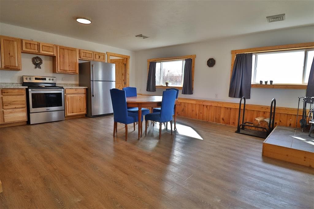 18 Rock Creek Rd — photo 6 of 25