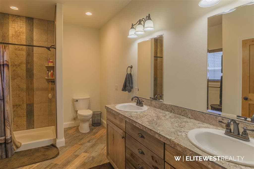 230 Pleasant View Dr — photo 24 of 25