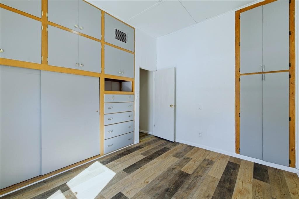 1431 Alger Ave — photo 14 of 25