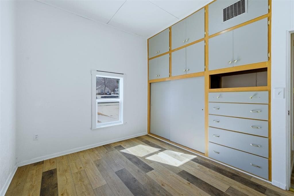 1431 Alger Ave — photo 15 of 25