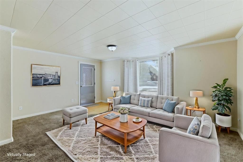 1431 Alger Ave — photo 4 of 25