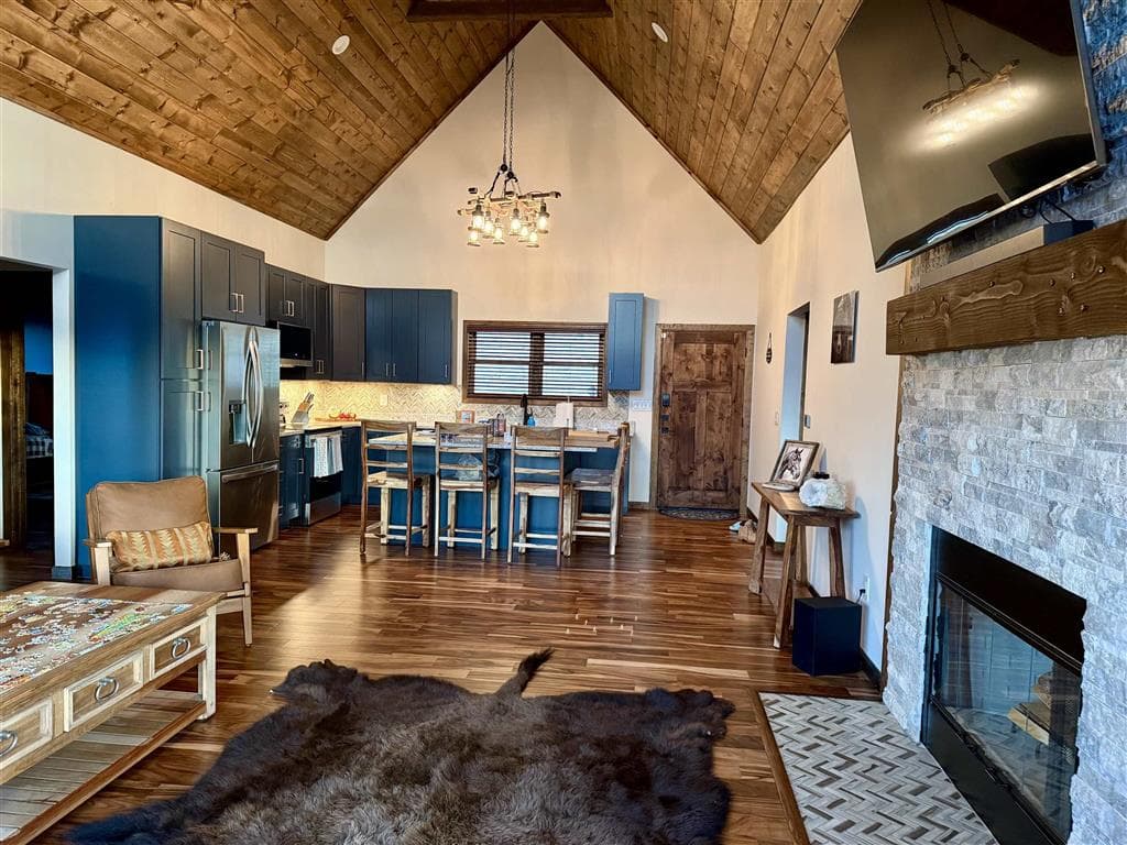 128 Aerie Dr — photo 11 of 19