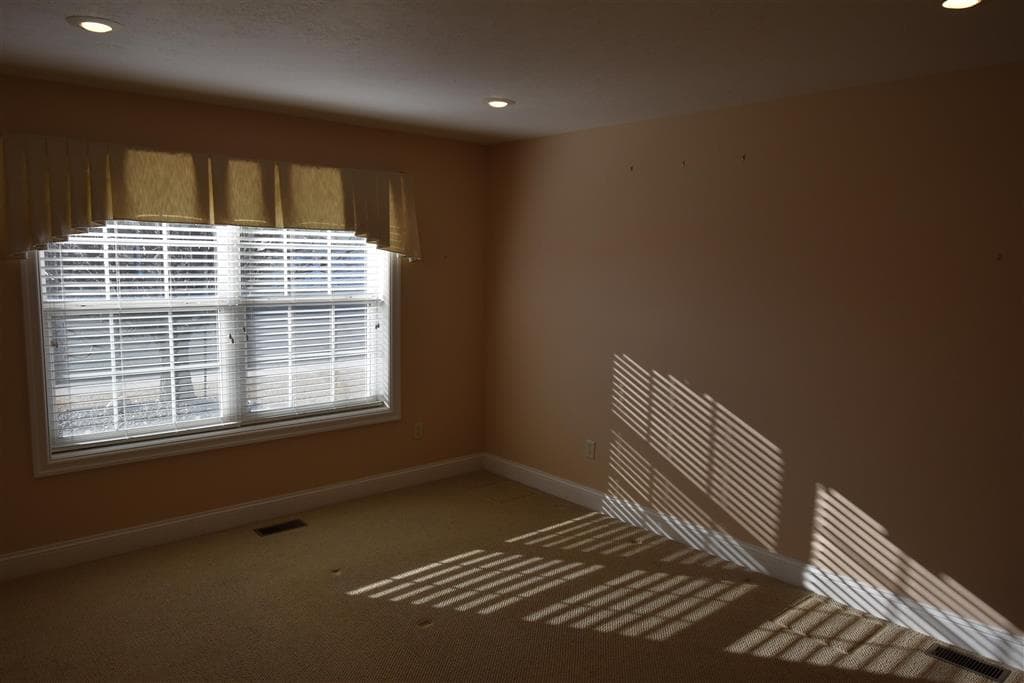 1231 Sequoia Dr — photo 18 of 25