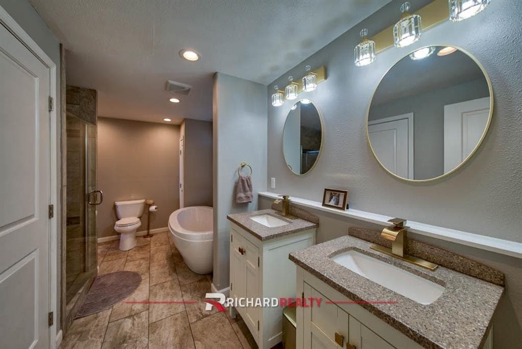 455 N 8th St — photo 12 of 25