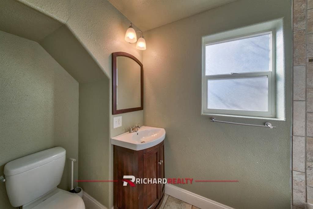 455 N 8th St — photo 23 of 25