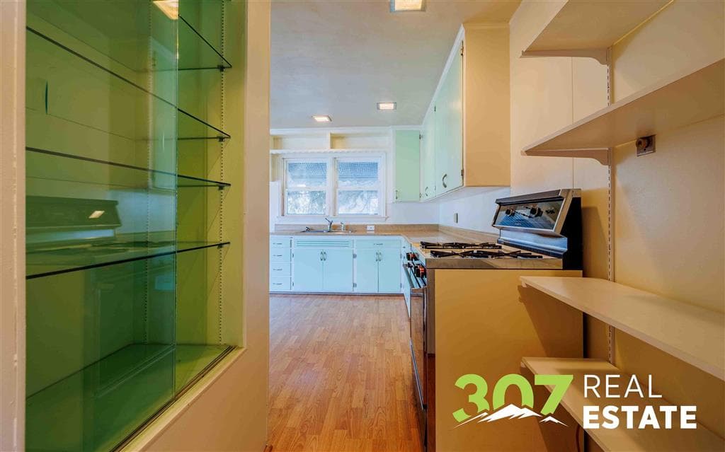 601 Circle Dr W — photo 6 of 25