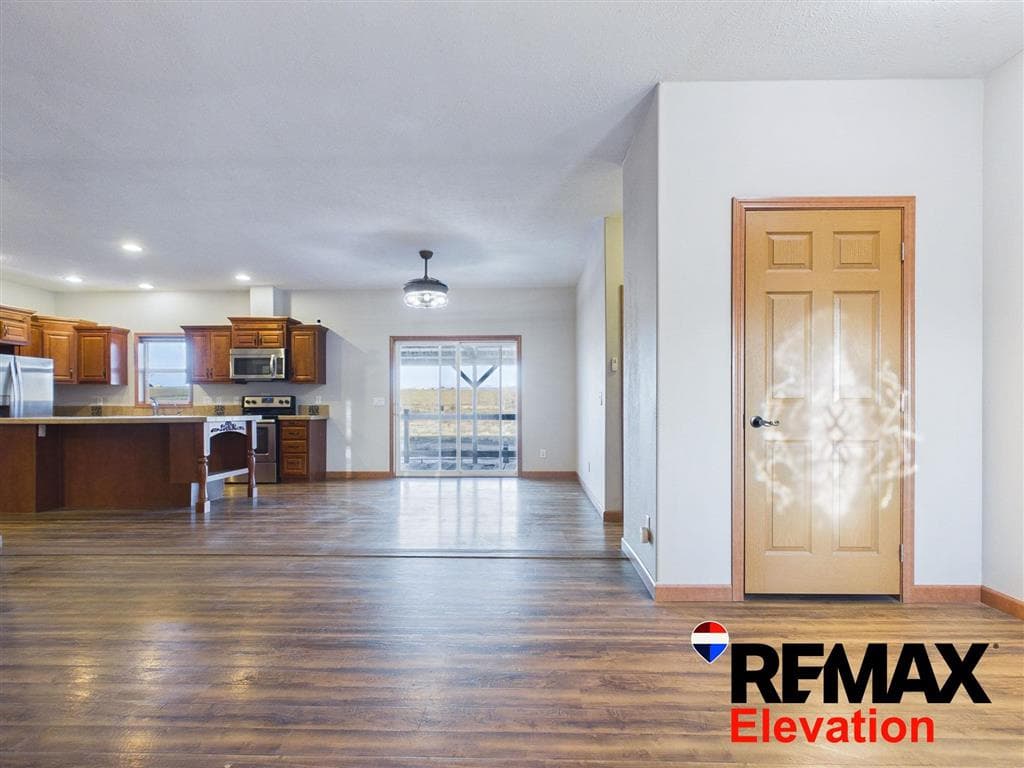 1757 Hwy 310 — photo 16 of 25