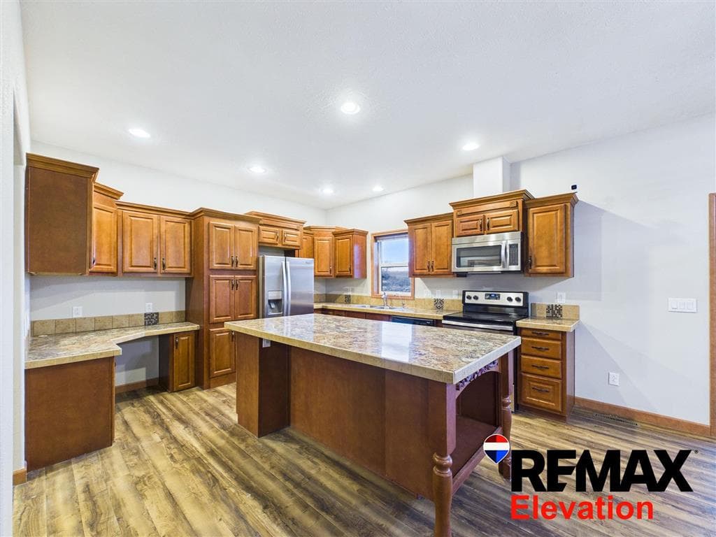 1757 Hwy 310 — photo 17 of 25