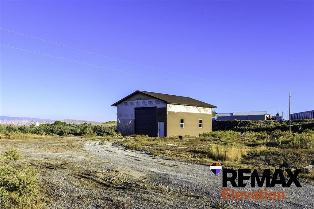 1769 Hwy 310 — photo 2 of 25