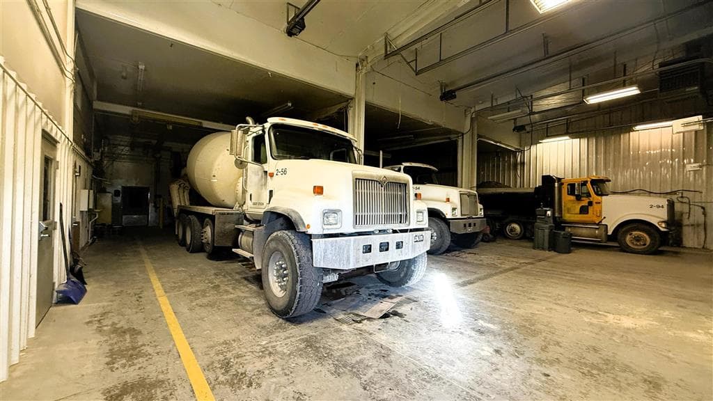 311 Culbertson Ave — photo 3 of 18