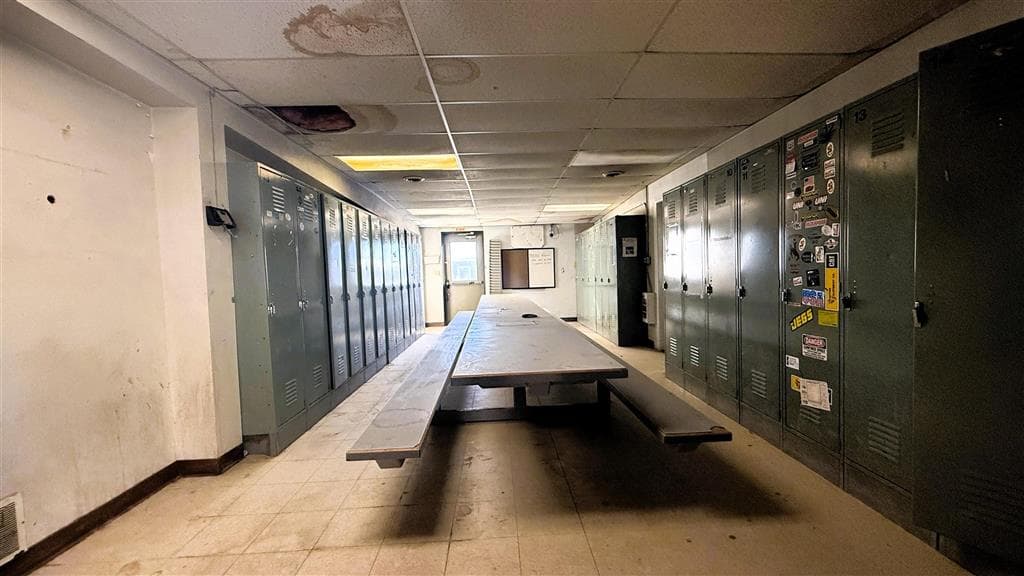 311 Culbertson Ave — photo 6 of 18