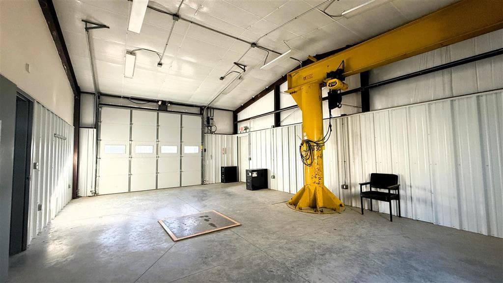 311 Culbertson Ave — photo 10 of 18