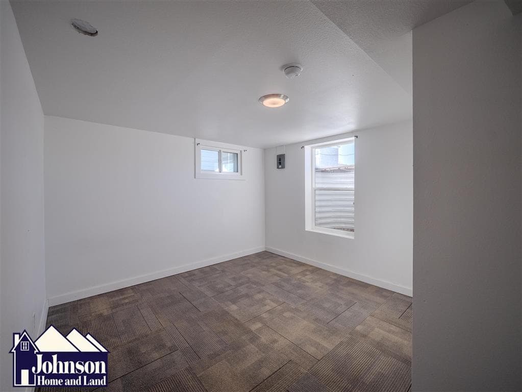 350 Montana Ave — photo 20 of 25