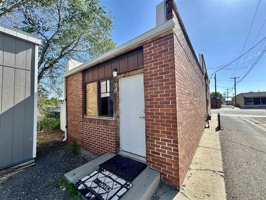 444 Montana Ave — photo 9 of 9