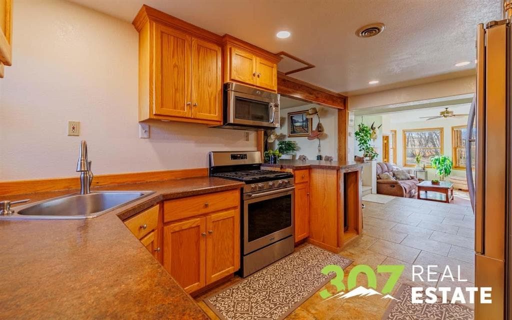 745 Southfork Rd — photo 15 of 25