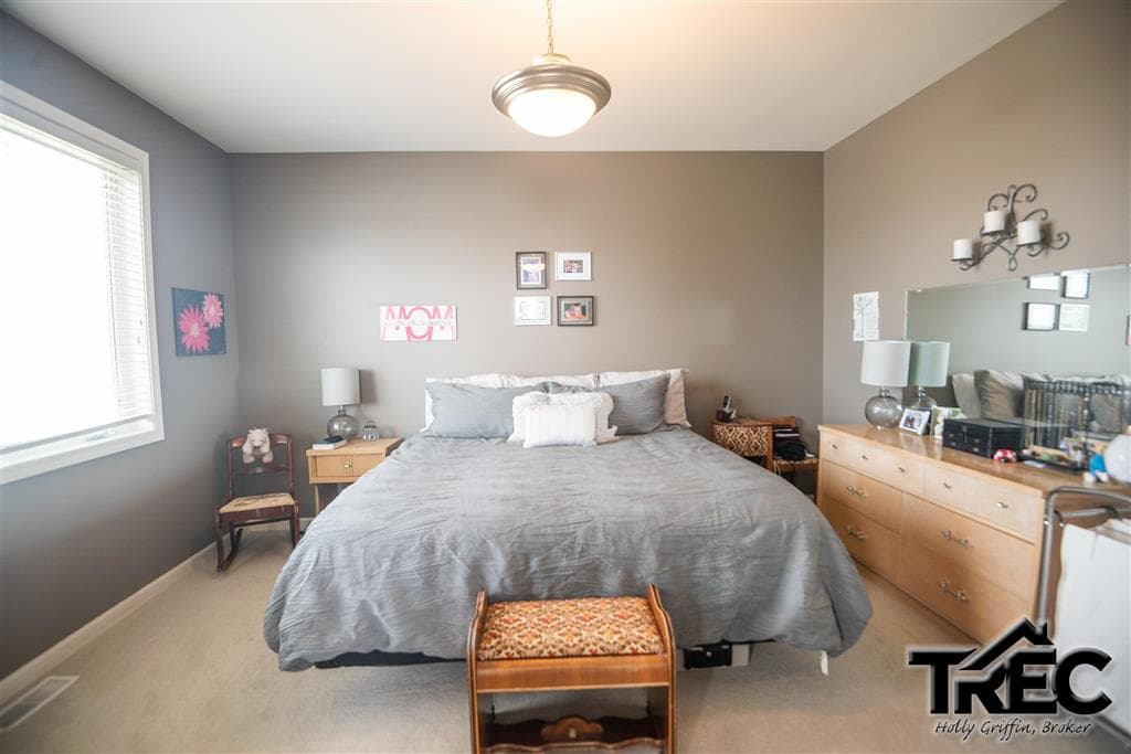 621 Avenue B — photo 24 of 25