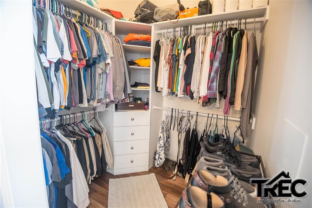 621 Avenue B — photo 25 of 25