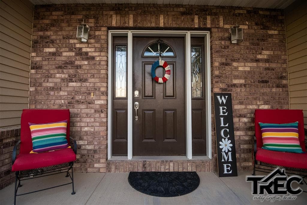 621 Avenue B — photo 5 of 25